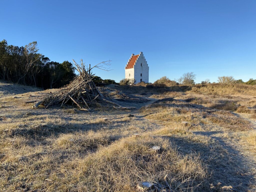 Tårnet af Den Tilsandede Kirke ved Skagen