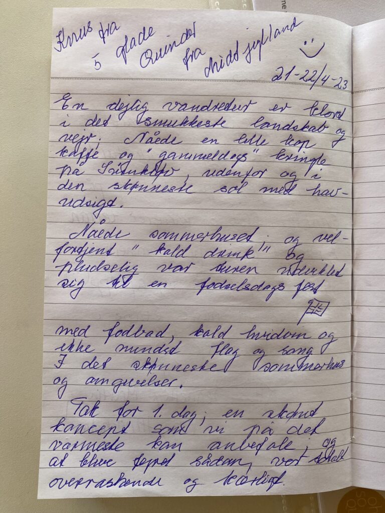 En hilsen skrevet den 22. april 2023 fra en af Oh So Quiets gæstebøger