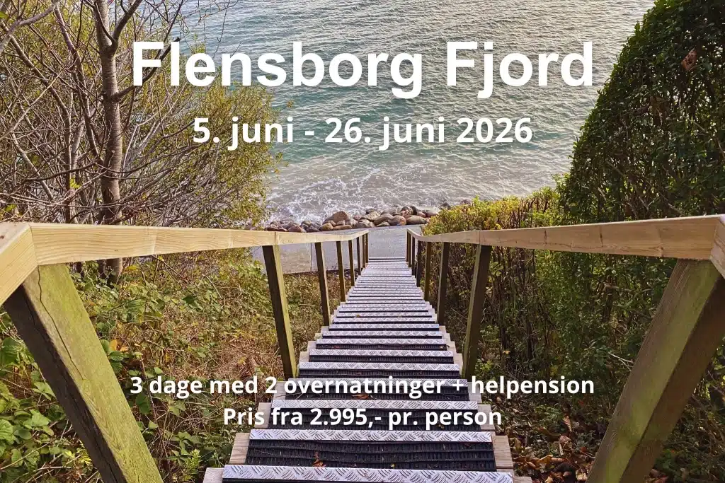 Trappe ned til Flensborg Fjord infomationstekst over billedet beskriver de tilgængelige datoer for vandreferier i området i 2026