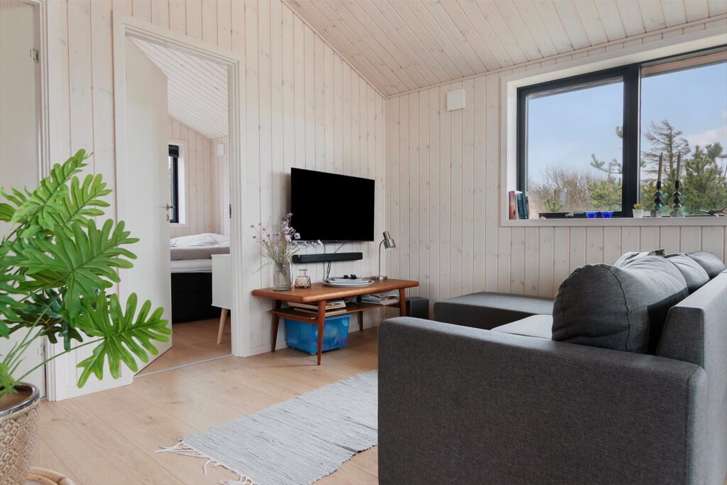 Nr. Lyngby, Lønstrup: Tur A