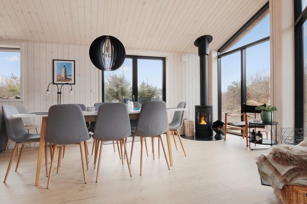 Nr. Lyngby, Lønstrup: Tur A