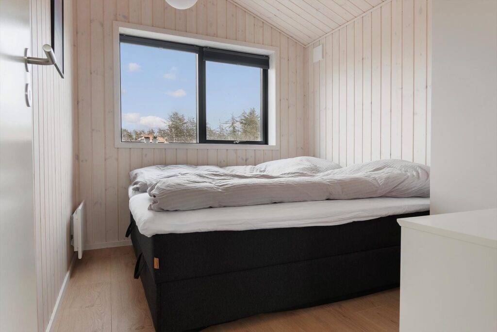 Nr. Lyngby, Lønstrup: Tur A