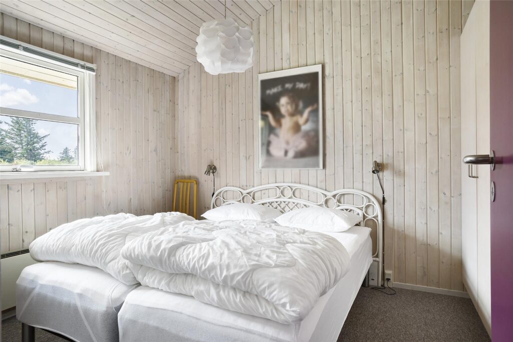 Nr. Lyngby, Lønstrup: Tur A